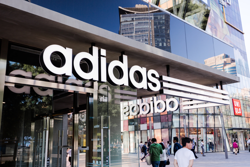 Adidas может построить собственную фабрику в России Adidas может построить собственную фабрику в России
