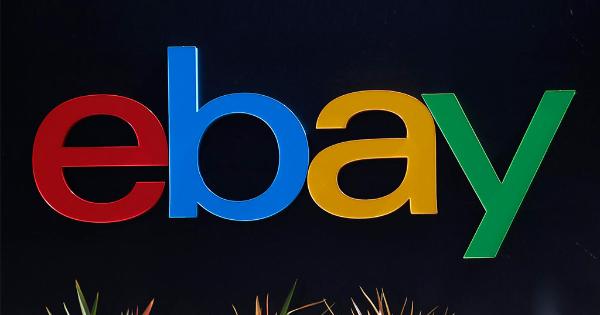 eBay отменила комиссию за продажи кроссовок для российских продавцов