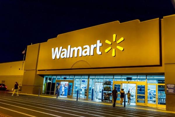 Walmart начинает онлайн-продажу бывших в употреблении товаров известных брендов