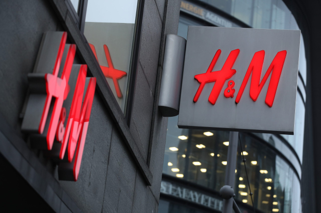H&M займется сбором и сортировкой б/у одежды