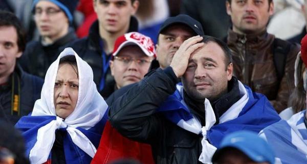 Половине россиян хватает денег только на еду и одежду Половине россиян хватает денег только на еду и одежду