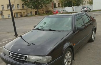 В России больше чем вдвое увеличилось число старых машин