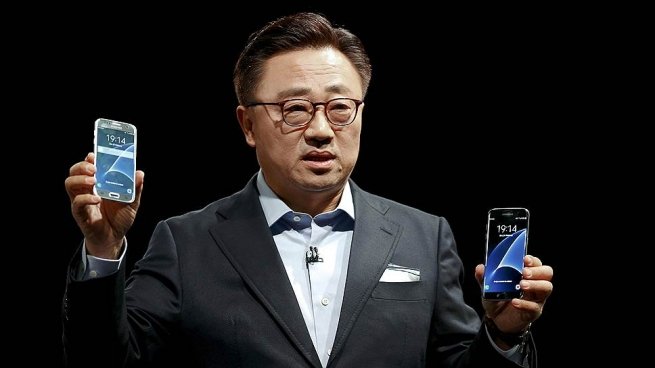 Новые смартфоны Samsung появятся в продаже в России 18 марта 