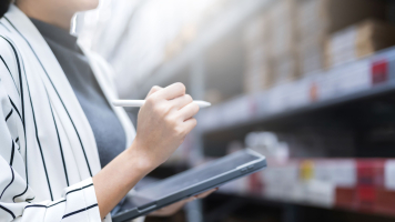 В складской логистике вдвое выросло количество вариантов подработки