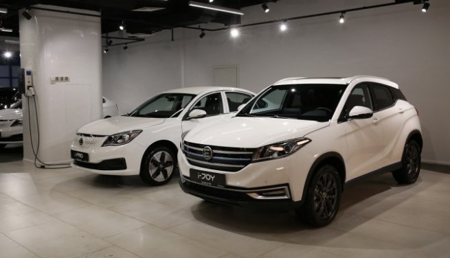 Падение продаж новых электромобилей за пять месяцев превысило 60% Падение продаж новых электромобилей за пять месяцев превысило 60%