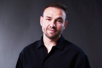 Директор по коммуникациям Familia ушел из компании