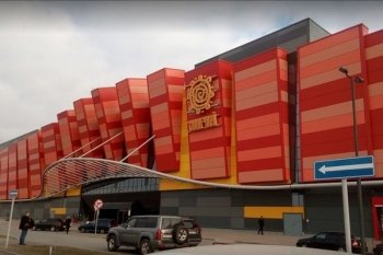 Крупнейший на Ямале торговый центр «Солнечный» возобновил работу