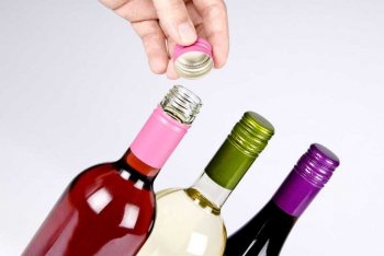 Более 30% отечественных вин будет разливаться в бутылку с винтовой пробкой