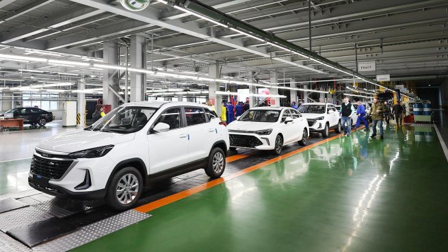 В России открылся первый дилерский центр китайского бренда BAIC В России открылся первый дилерский центр китайского бренда BAIC