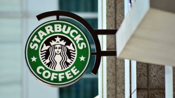 Срок действия товарных знаков Starbucks в РФ продлен до 2034 года