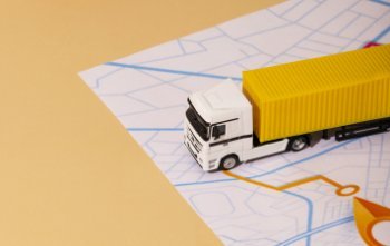 Российские логистические компании рассматривают покупку страховщика