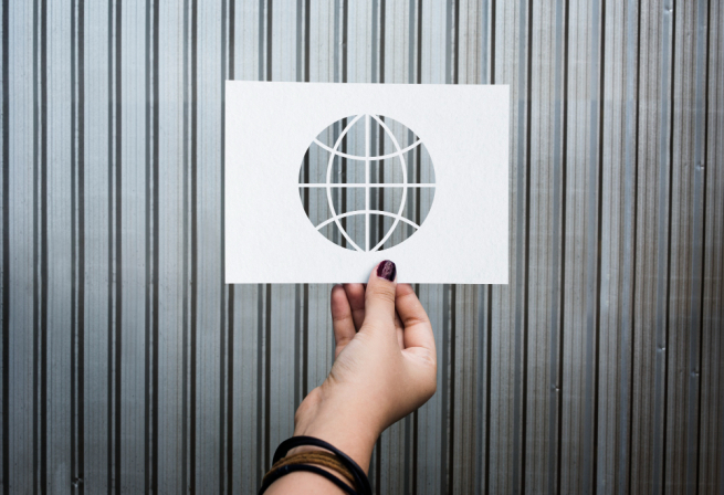 Минпромторг: объем параллельного импорта упал до 1,5 млрд долларов