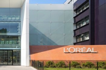 L’Oréal удвоила свою долю в мировом производителе инъекционных препаратов L’Oréal удвоила свою долю в мировом производителе инъекционных препаратов