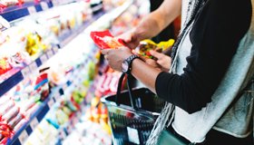 АКОРТ: ритейлеры увеличили число проверок продуктов на 10%