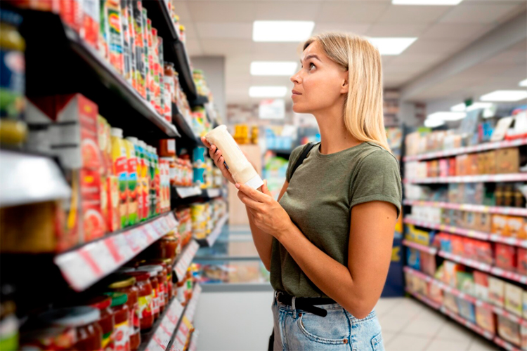 Запасы, ритейл и доверие: почему цифровизация планирования в FMCG работает не всегда, и как это исправить
