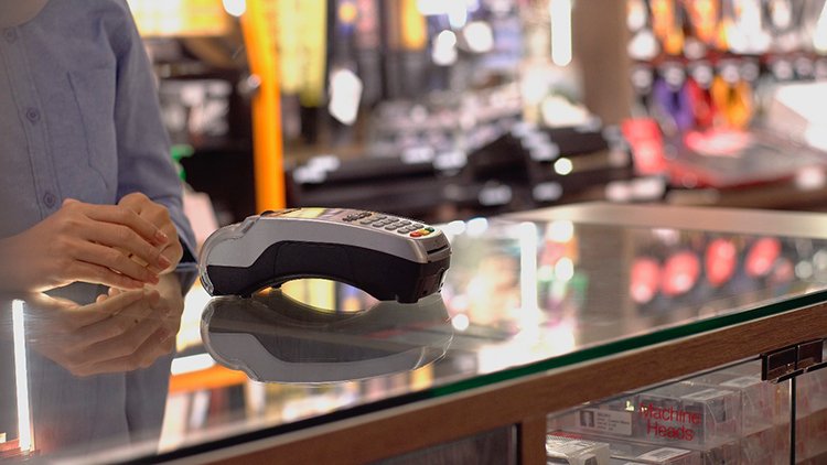 Штрафы за нарушения с онлайн-кассами: удар по малому бизнесу или давно назревшая мера? Штрафы за нарушения с онлайн-кассами: удар по малому бизнесу или давно назревшая мера?