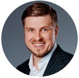 Как нейросети меняют коммуникации брендов: выводы Недели российского ритейла