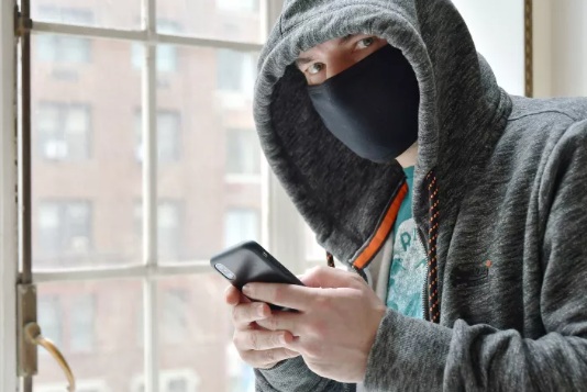 Банки РФ начали блокировать платежи за крупные заказы на маркетплейсах.jpg