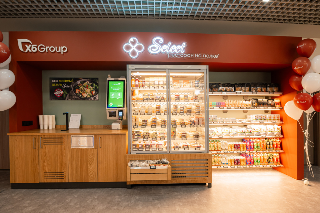 «Перекрёсток» открыл первое кафе Select за пределами супермаркета (ФОТО)