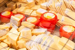 В Краснодаре магазин оштрафовали за торговлю санкционными продуктами