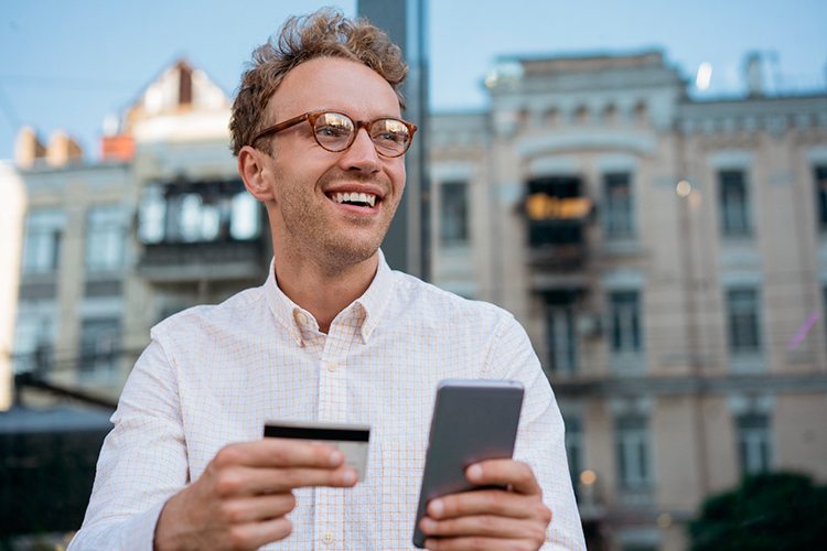 От банковского приложения к лайфстайл-платформе: новая стратегия банков в борьбе за клиента От банковского приложения к лайфстайл-платформе: новая стратегия банков в борьбе за клиента