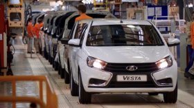 Производство Lada на бывшем заводе Nissan в Петербурге может начаться во II квартале 2023 года