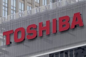 Toshiba согласилась продать свои активы за 15 млрд долларов