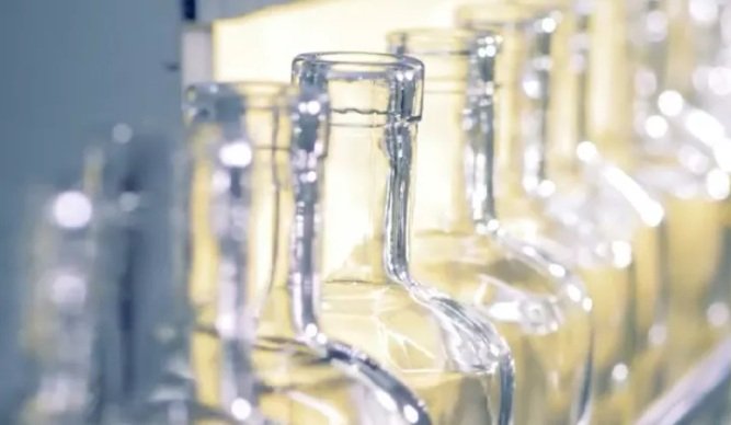 Депутаты предлагают размещать на бутылках данные о смертности от алкоголя