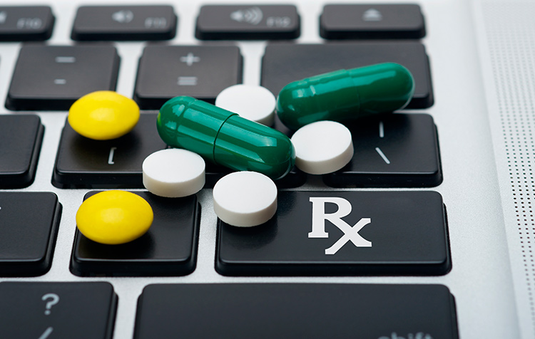 Продажи лекарств через маркетплейсы: сложности, преимущества и прогноз для отрасли