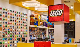 Правнучка основателя Lego продала акции компании почти на 1 млрд долларов