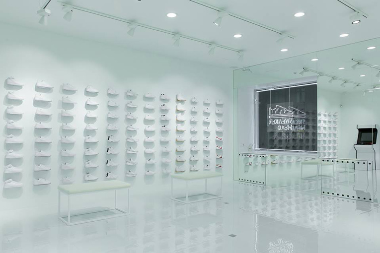 sneakerhead white store opening1.jpg