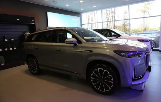 Продажи новых автомобилей за два месяца упали на 6%