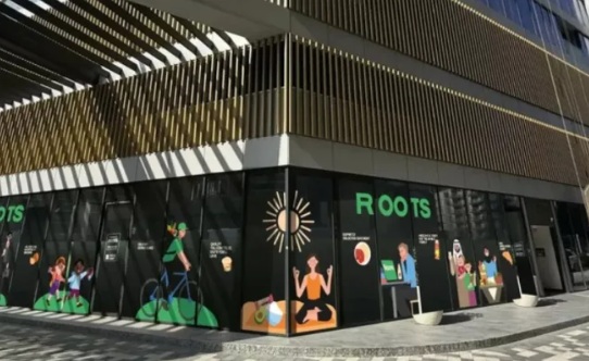 «ВкусВилл» совместно с сооснователем Lamoda открыли в Дубае первый магазин Roots