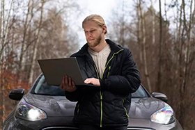 Какую роль блогеры играют при выборе автомобиля в России