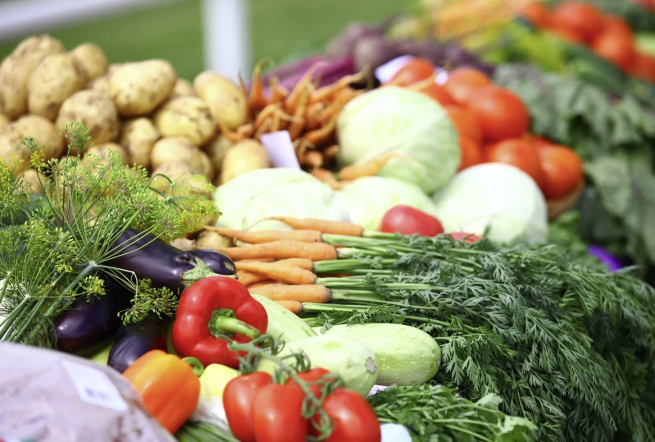 СберМаркет: овощи и фрукты в этом году покупают в 1,5 раза чаще, чем в прошлом