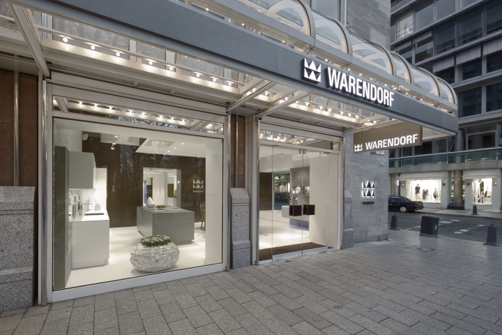 Warendorf-flagship-store-by-Blocher-Blocher-Shops-Dusseldorf-Germany-07.jpg