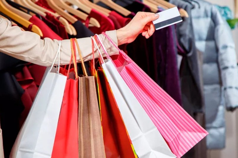 Обзор российского fashion-рынка 2025–2026: новая реальность спроса, дистрибуции и покупательского поведения