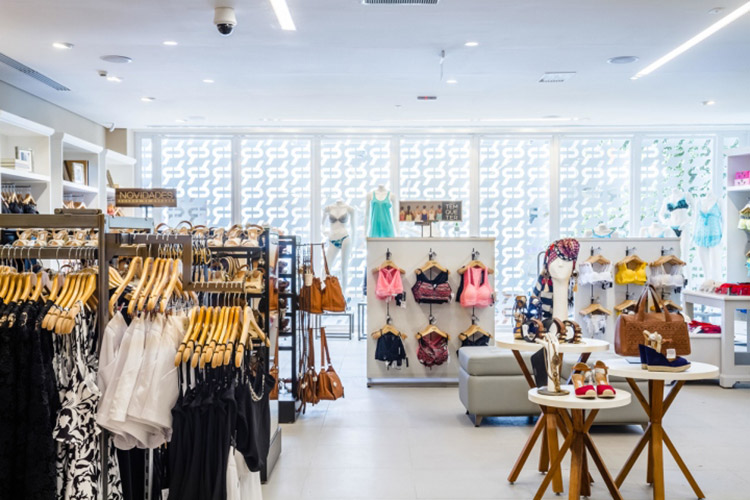 Самые стильные магазины недели: тропические мотивы и невесомость