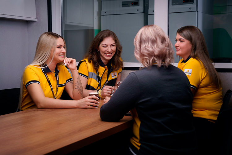 Кейс: как акселератор «Лемана ПРО» растит лидеров внутри компании Кейс: как акселератор «Лемана ПРО» растит лидеров внутри компании