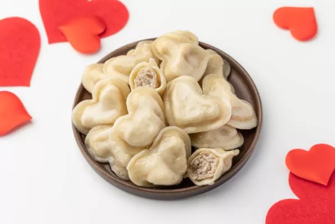 Россияне в 1,5 раза чаще стали покупать пельмени онлайн