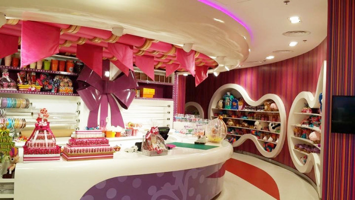 Candylawa-candy-store-by-Red-Design-Group-Riyadh-Saudi-Arabia-14.jpg