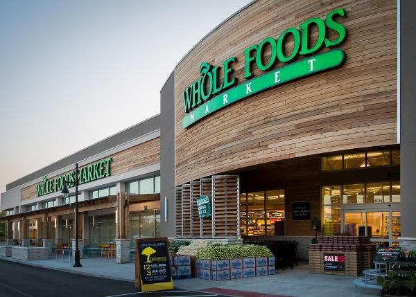 Whole Foods уволит сотни сотрудников