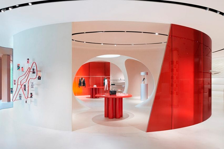 Experiential **retail: Шопинг как Диснейленд для взрослых Experiential **retail: Шопинг как Диснейленд для взрослых