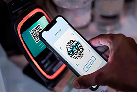 Единый QR‑код для платежей заработает в России с 1 сентября