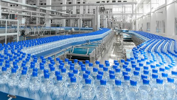 В России на 58% выросли объемы производства бутилированной воды