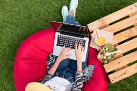 Исследование: около половины россиян задумываются о переходе на фриланс