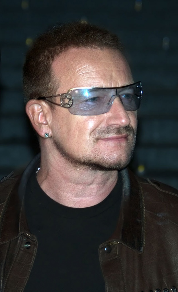 Фото с Викисклада 640px-Bono_at_the_2009_Tribeca_Film_Festival.jpg