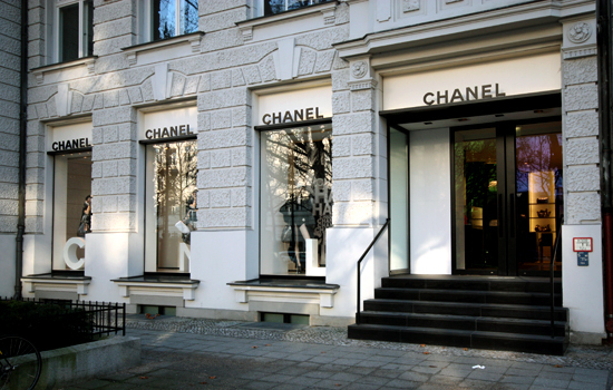645466n17611tchanel1w600h600.jpg