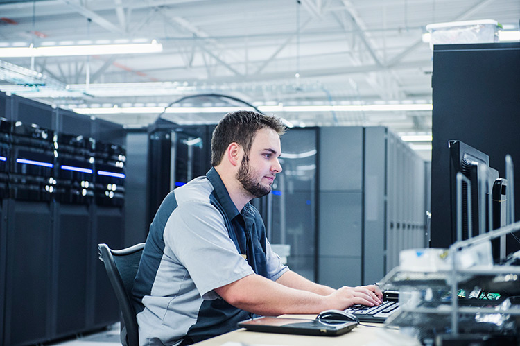 Безопасное решение SD-WAN для оптимизации работы филиалов Безопасное решение SD-WAN для оптимизации работы филиалов