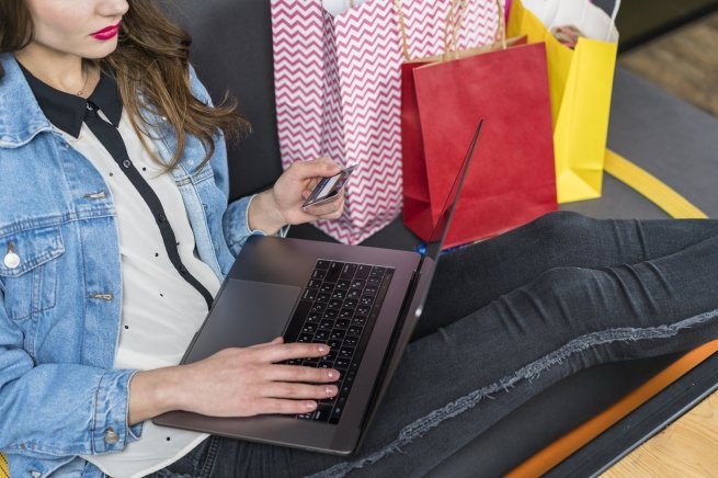 С россиян будут взимать НДС при зарубежных онлайн-покупках.jpg